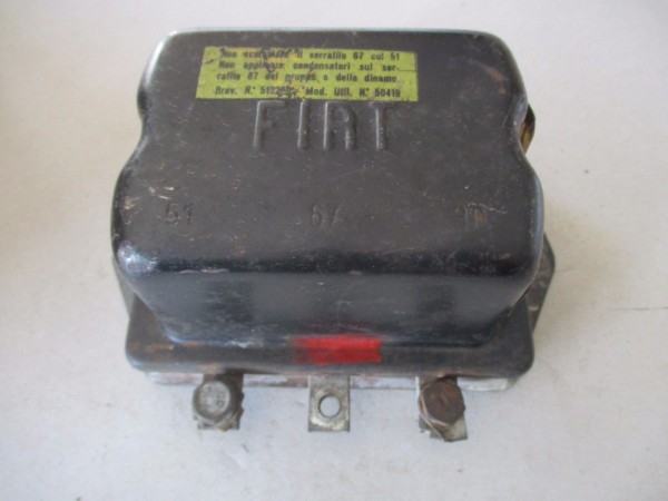 Lichtmaschinenregler Voltage Regulator 12Volt Autobianchi Bj.66