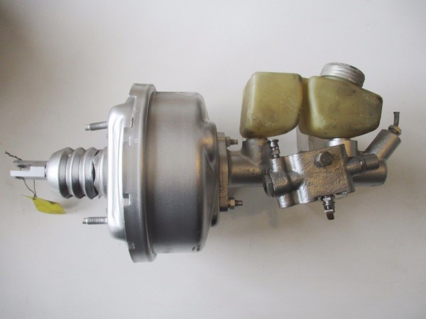 Bremskraftverstärker Brake Booster Master Cylinder Renault R15 R16 R17